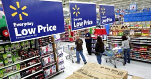 Walmart’s Pricing Strategy: A Retail Giant’s Battle Against E-commerce Titans