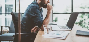 How to React to Competitors’ Out-of-Stock Products in Real Time